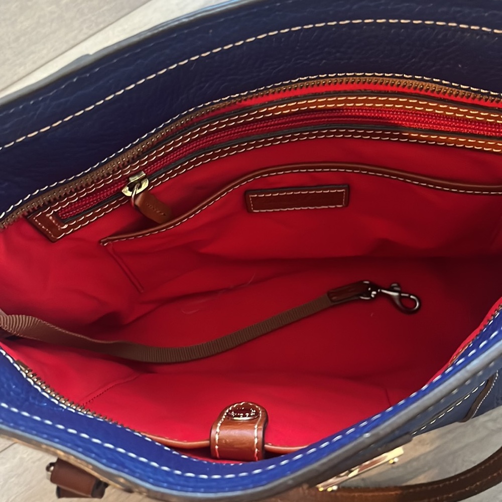 Dooney & Bourke tote - Picture 7 of 13